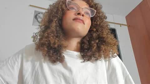  Isa  online show from 12-18-25, 04:29