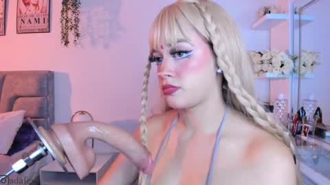 Ada Ferreiraa online show from 03-13-26, 04:19