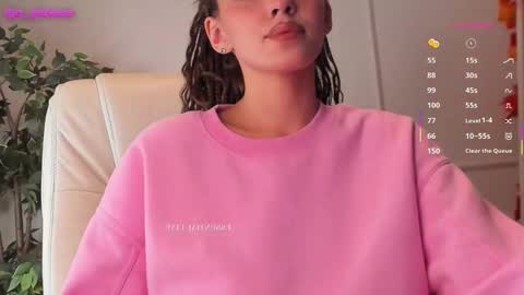 Adalyn online show from 10-24-25, 09:33