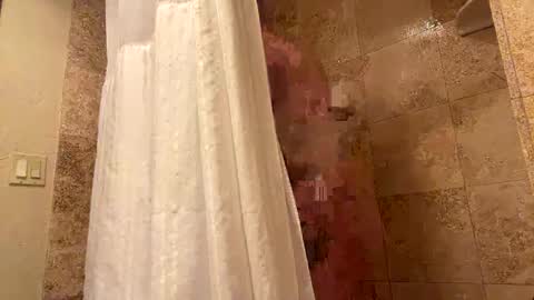 Snapshot of adam00515000 chatting on 02-23-25, 12:05 adam00515000 online show from 02-23-25, 12:05