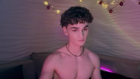 Snapshot of adam_21cm chatting on 01-09-25, 04:49 Adam online show from 01-09-25, 04:49