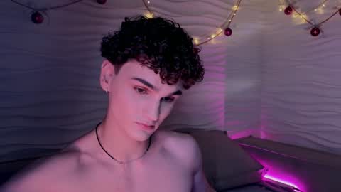 Snapshot of adam_21cm chatting on 01-10-25, 04:51 Adam online show from 01-10-25, 04:51