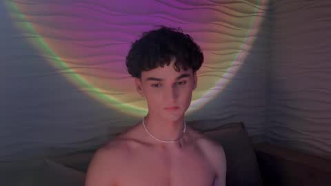 Snapshot of adam_21cm chatting on 02-23-25, 10:42 Adam online show from 02-23-25, 10:42