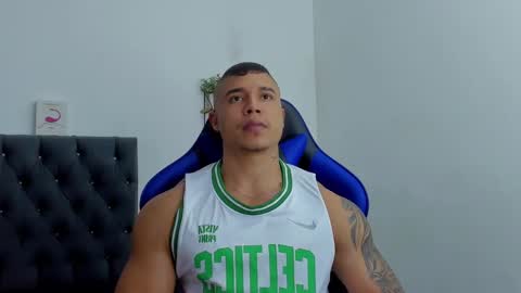 Snapshot of adam_boss chatting on 10-06-25, 09:34 adam boss online show from 10-06-25, 09:34