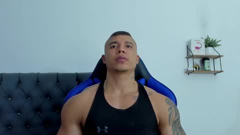 Snapshot of adam_boss chatting on 11-18-25, 08:52 adam boss online show from 11-18-25, 08:52