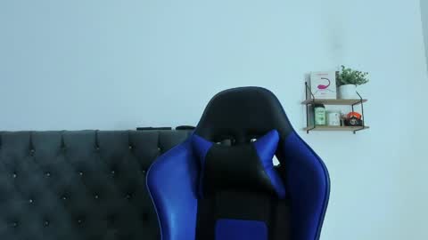 adam boss online show from 04-07-26, 09:10