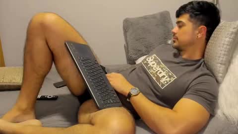 Snapshot of adam_clarke chatting on 02-15-25, 11:06 adam clarke online show from 02-15-25, 11:06