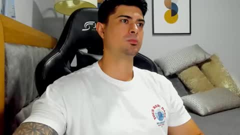 adam clarke online show from 01-07-26, 01:30