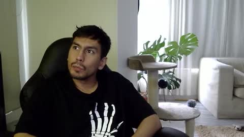 adam_evehotroom online show from 10-17-25, 06:43