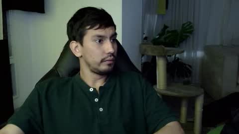 adam_evehotroom online show from 10-22-25, 02:34