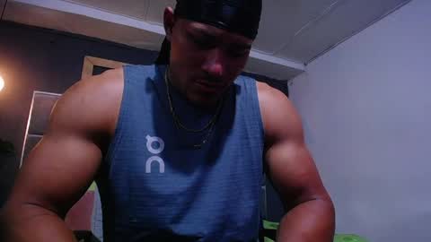Snapshot of adam_fit19cm chatting on 06-05-26, 02:34 adam_fit19cm online show from 06-05-26, 02:34