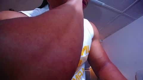 Snapshot of adam_fit19cm chatting on 07-01-26, 01:45 adam_fit19cm online show from 07-01-26, 01:45