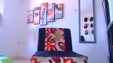 adam hot11 online show from 01-12-25, 08:57