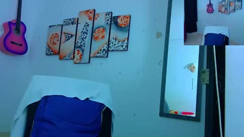 adam hot11 online show from 02-12-25, 12:05