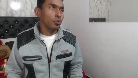 adam_morgan2 online show from 09-18-25, 03:52