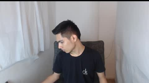 Snapshot of adam_sinclair chatting on 01-16-26, 05:55 adam_sinclair online show from 01-16-26, 05:55