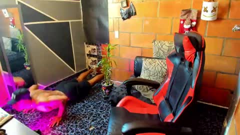 Adam Valencia online show from 01-18-25, 03:16