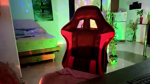 Adam Valencia online show from 03-18-26, 11:02