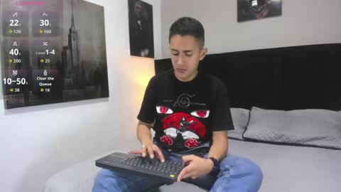 adam_walker_1 online show from 05-06-26, 02:55
