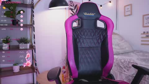 Snapshot of adamaria_1 chatting on 02-11-25, 06:01 ADA online show from 02-11-25, 06:01