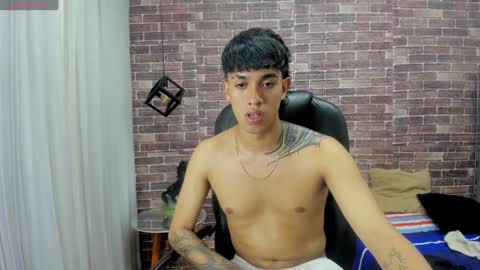 Snapshot of adamcoox chatting on 12-27-24, 08:56 Adam online show from 12-27-24, 08:56