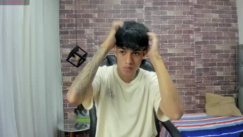 Snapshot of adamcoox chatting on 12-30-24, 09:08 Adam online show from 12-30-24, 09:08