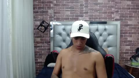 Snapshot of adamcoox chatting on 03-04-25, 06:58 Adam online show from 03-04-25, 06:58