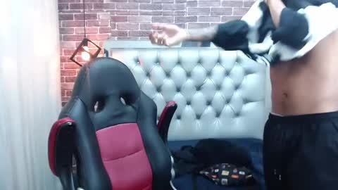 Snapshot of adamcoox chatting on 03-06-25, 10:20 Adam online show from 03-06-25, 10:20