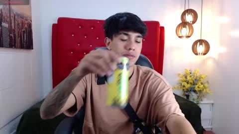 Snapshot of adamcoox chatting on 03-01-26, 12:18 Adam online show from 03-01-26, 12:18