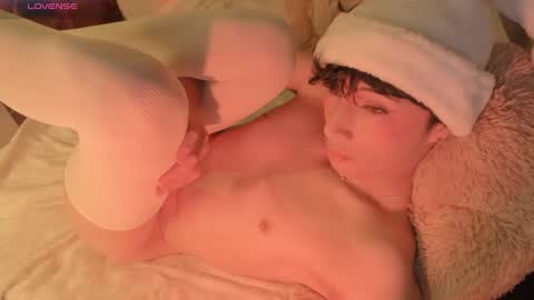 Snapshot of adamdayt chatting on 12-22-24, 12:05 Adam Dayt online show from 12-22-24, 12:05