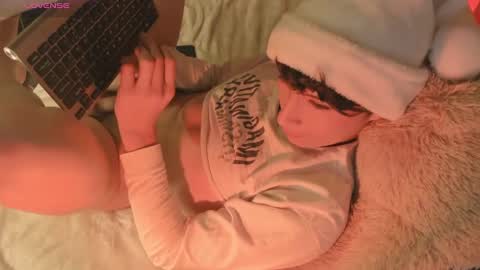 Snapshot of adamdayt chatting on 12-24-24, 09:06 Adam Dayt online show from 12-24-24, 09:06