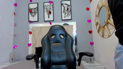 Adams Bobby online show from 02-21-26, 11:00