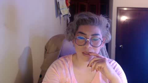 adan_romanoff online show from 06-18-26, 06:57
