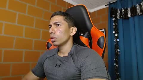 Adan Sin online show from 02-10-25, 02:48