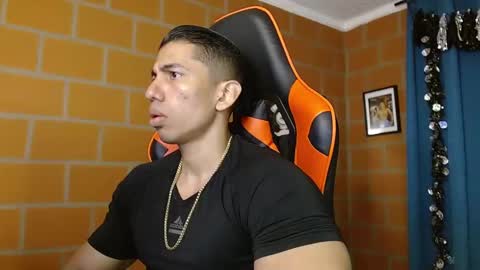 Adan Sin online show from 02-21-25, 02:27