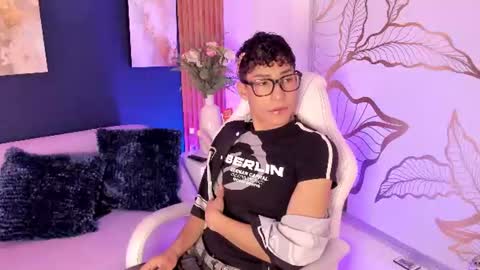 Adan  online show from 06-25-26, 12:31