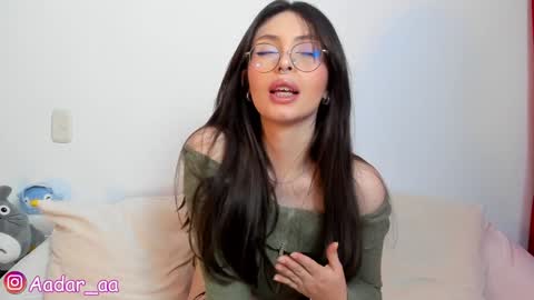 Snapshot of adara_aa chatting on 01-11-25, 08:11 adara_aa online show from 01-11-25, 08:11