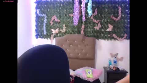 Adara online show from 05-18-26, 07:41