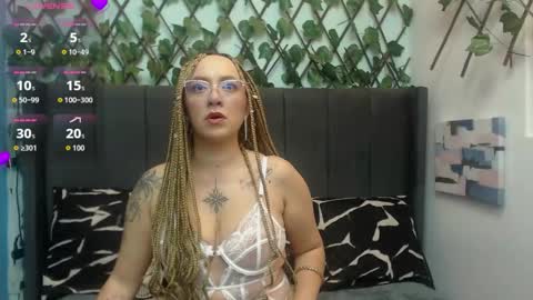 Snapshot of adaraah_ chatting on 12-16-25, 07:19 adaraah online show from 12-16-25, 07:19