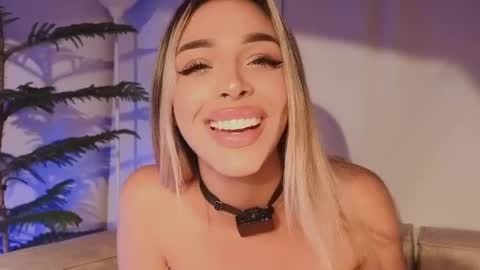 Snapshot of addison_baker chatting on 10-07-25, 11:57 A D D I S O N online show from 10-07-25, 11:57