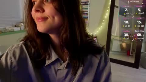 Snapshot of addy_moon chatting on 03-19-26, 07:51 Addy online show from 03-19-26, 07:51