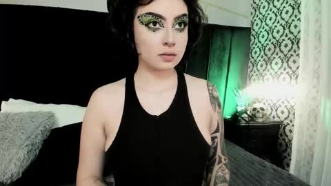 Ade  online show from 10-21-25, 08:09