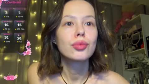 Adele online show from 02-17-26, 11:11