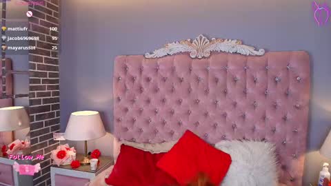 Snapshot of adelainebest chatting on 02-20-25, 02:46 Adelaine online show from 02-20-25, 02:46