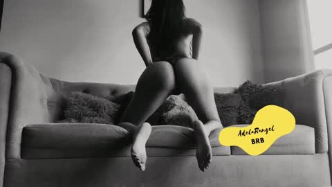 Adela Rangel START Mon to Sat from 3pm - 9pm COL time online show from 01-08-25, 09:12