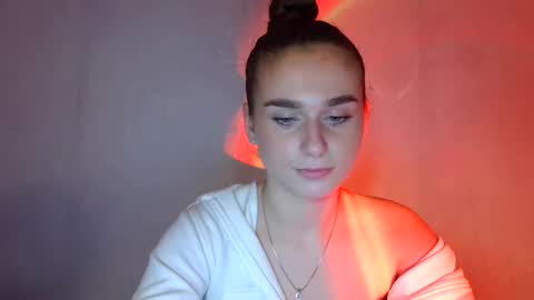 Adele Amore online show from 03-10-25, 04:35