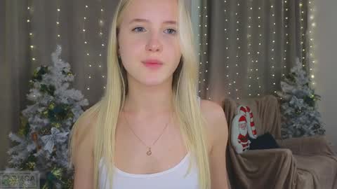 Adele online show from 01-16-25, 12:45