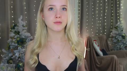 Adele online show from 01-25-25, 02:37