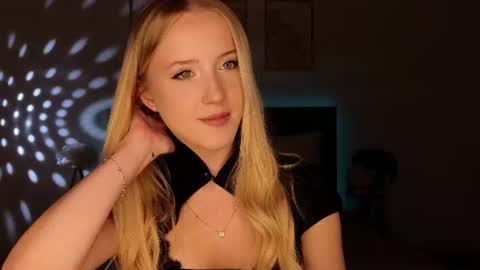 Snapshot of adele_armas chatting on 06-11-26, 08:51 Adele online show from 06-11-26, 08:51