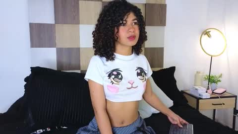 Andrea online show from 02-23-25, 11:44